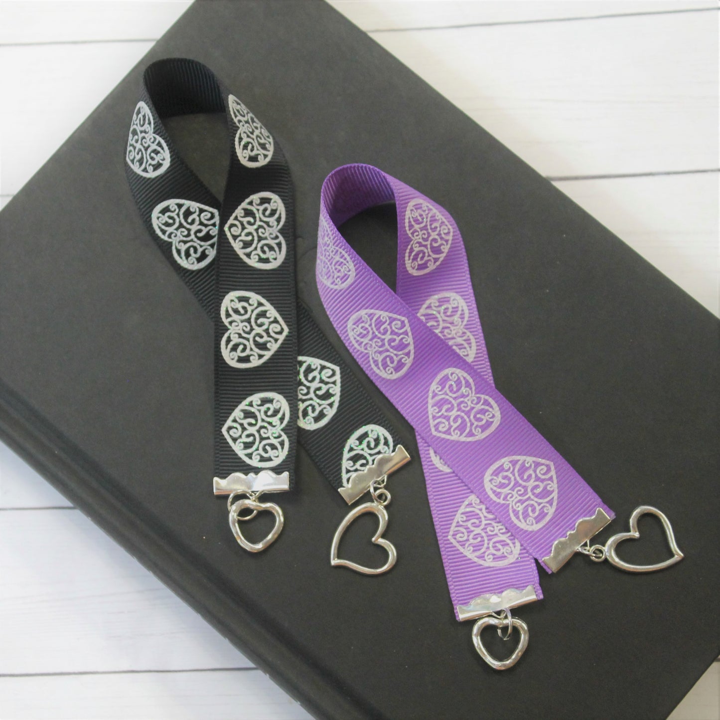 Handcrafted Charm Bookmark-HEARTS